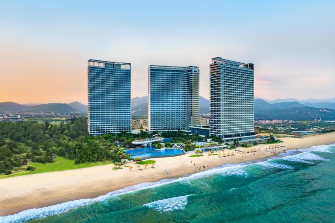 Dusit Thani Shuangyue Bay Resort Huizhou Huidong Exterior photo