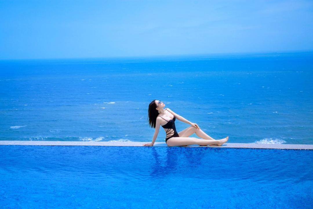 Dusit Thani Shuangyue Bay Resort Huizhou Huidong Exterior photo